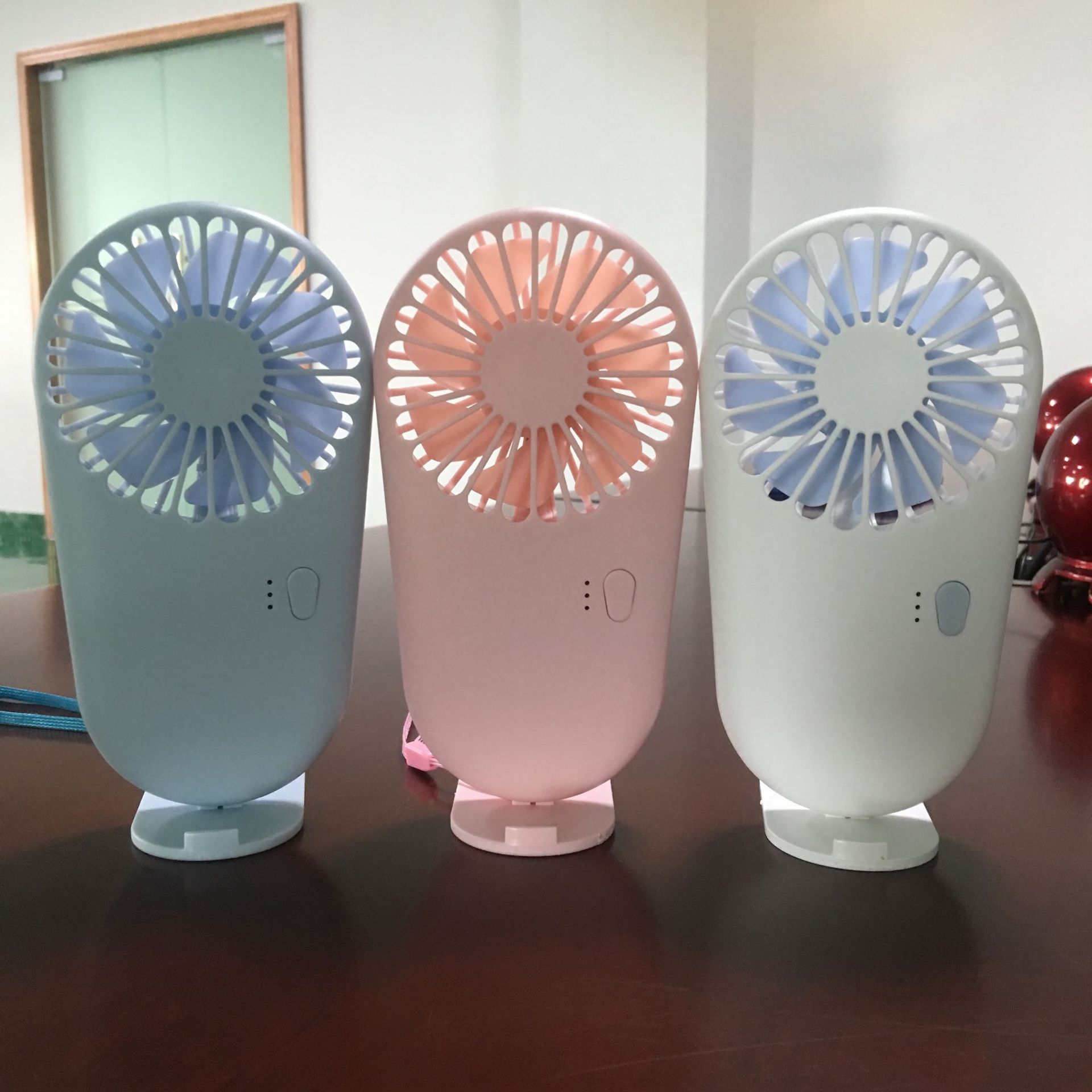 USB Rechargeable Mini Handheld Fan 1