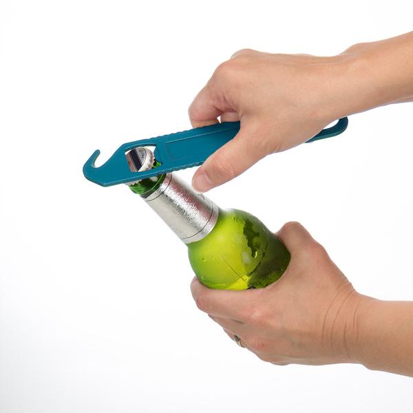 Basecamp Quickdraw Carabiner Tool 2