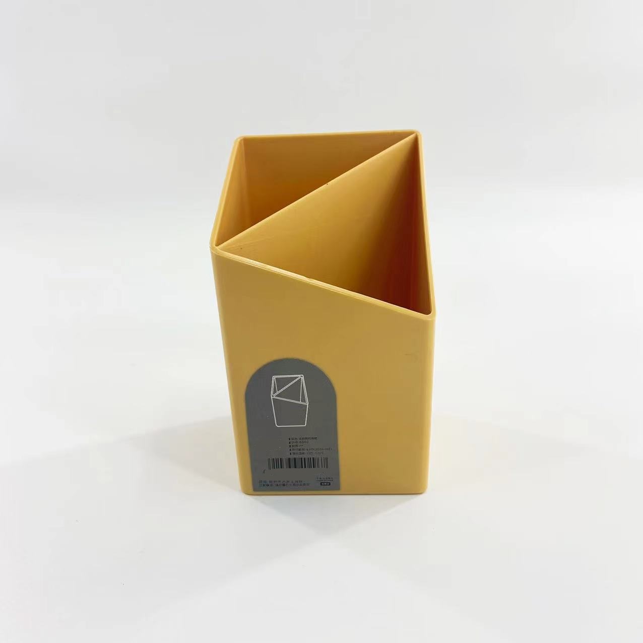 Pen Holder 4
