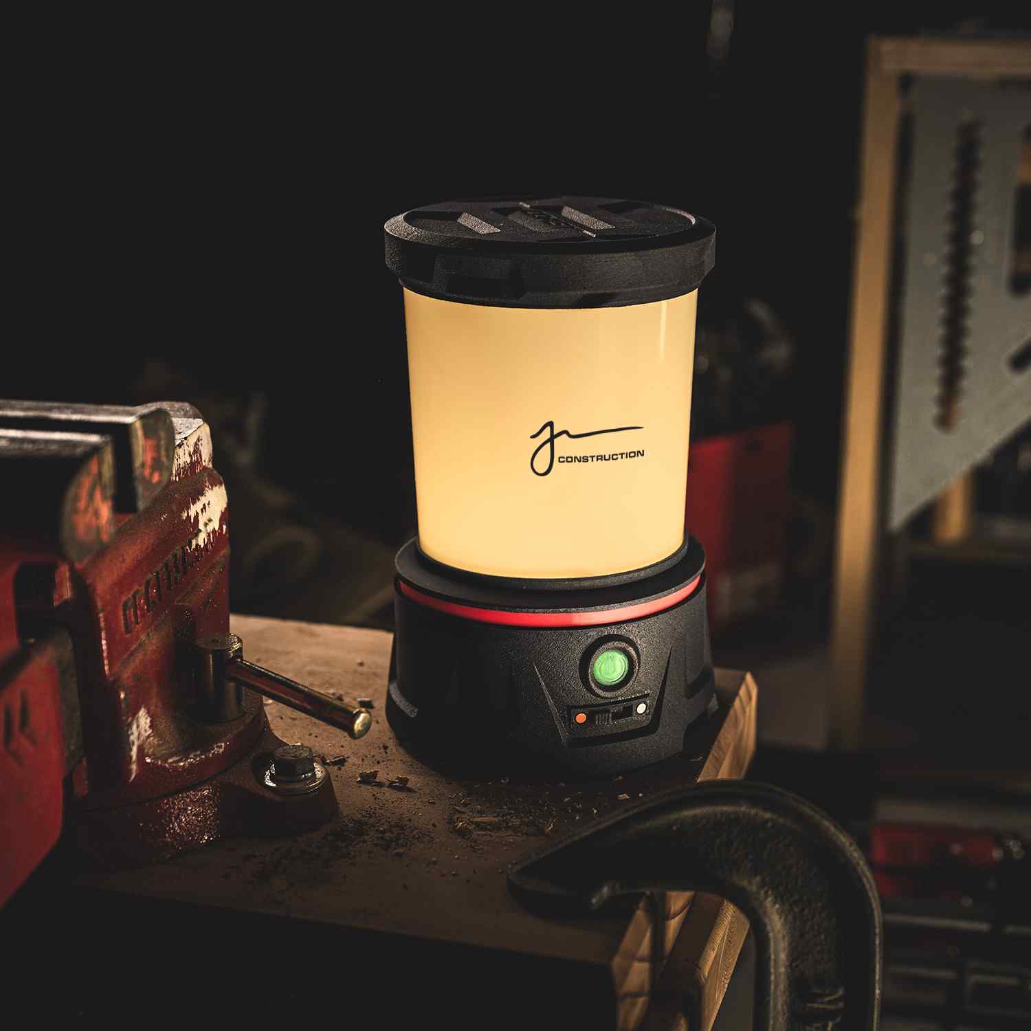 Coast® EAL40R RECHARGEABLE PLUS POWER LANTERN 14