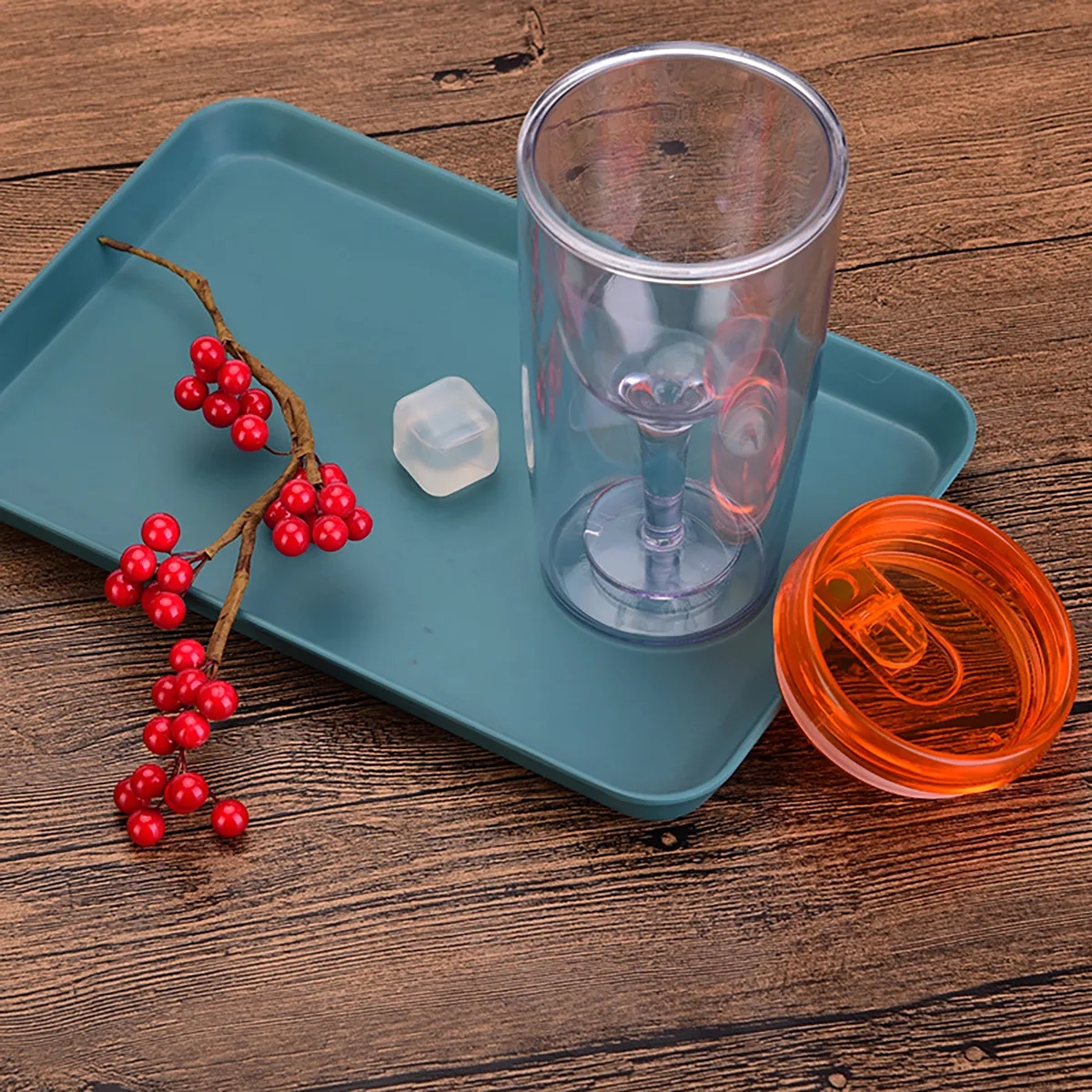 Plastic Double Layer Juice Wine Cups with Lids 5