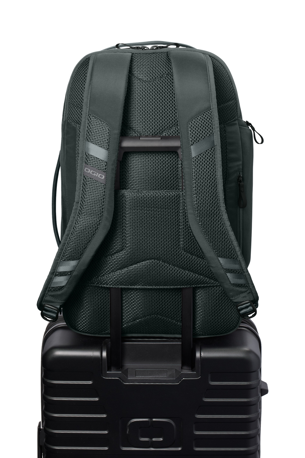 OGIO Ultimate Travel Pack 91023 1