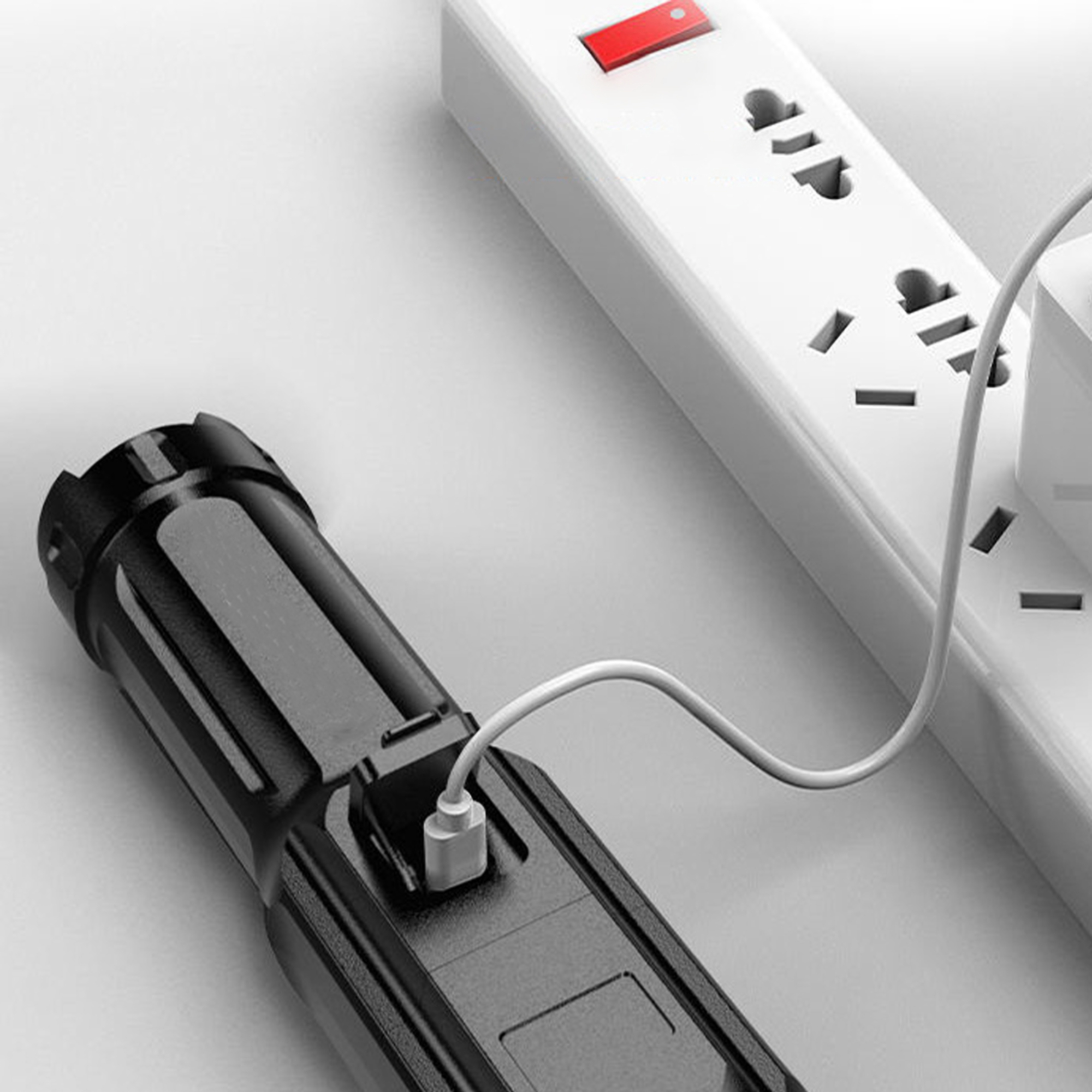 High-Power Long-Range LED USB Rechargeable Flashlight 2