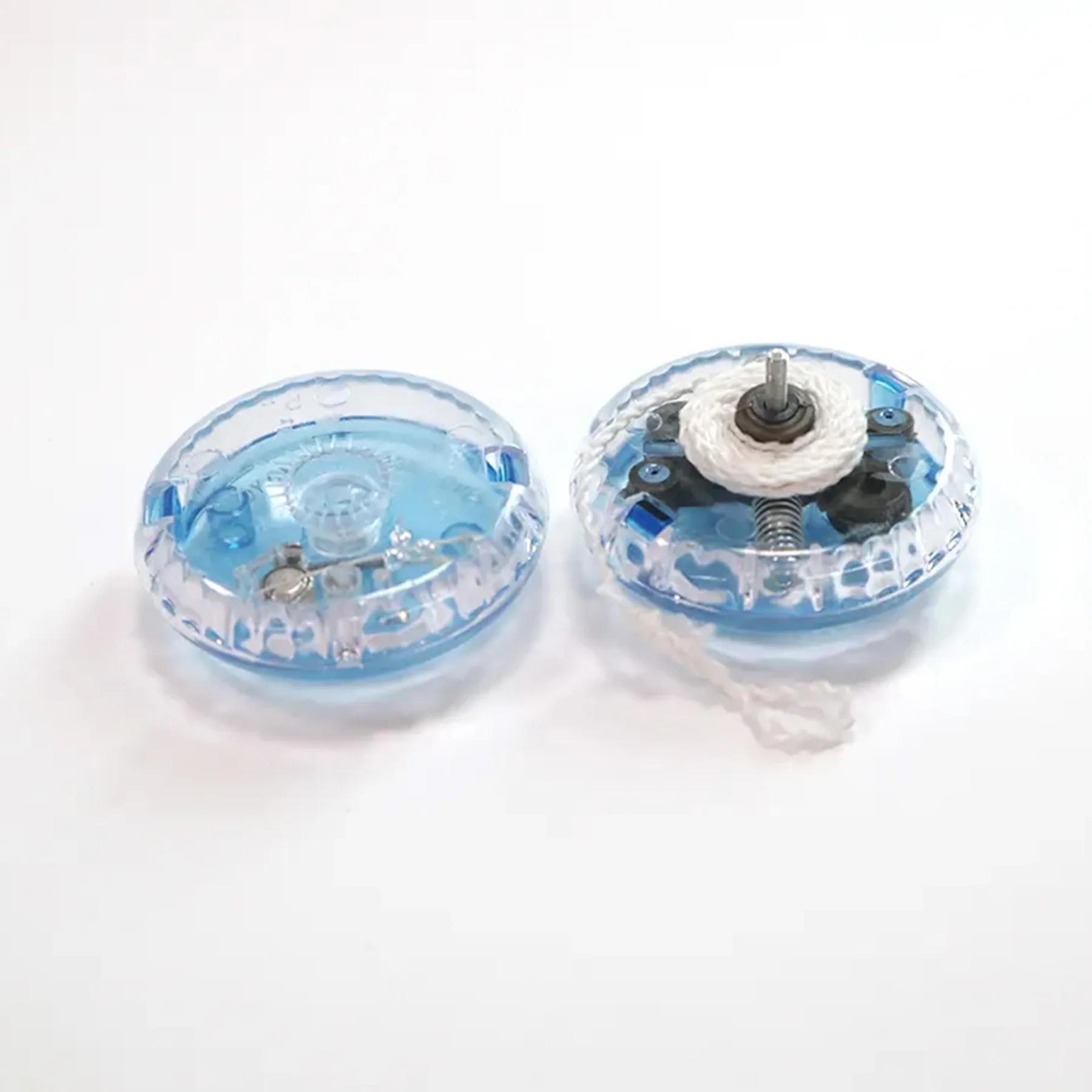 High Quality  LED Flashing light Plastic Yoyo Ball 2