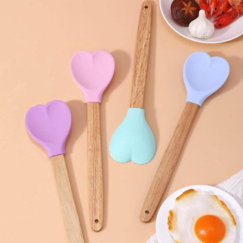 Love silicone spatula 1