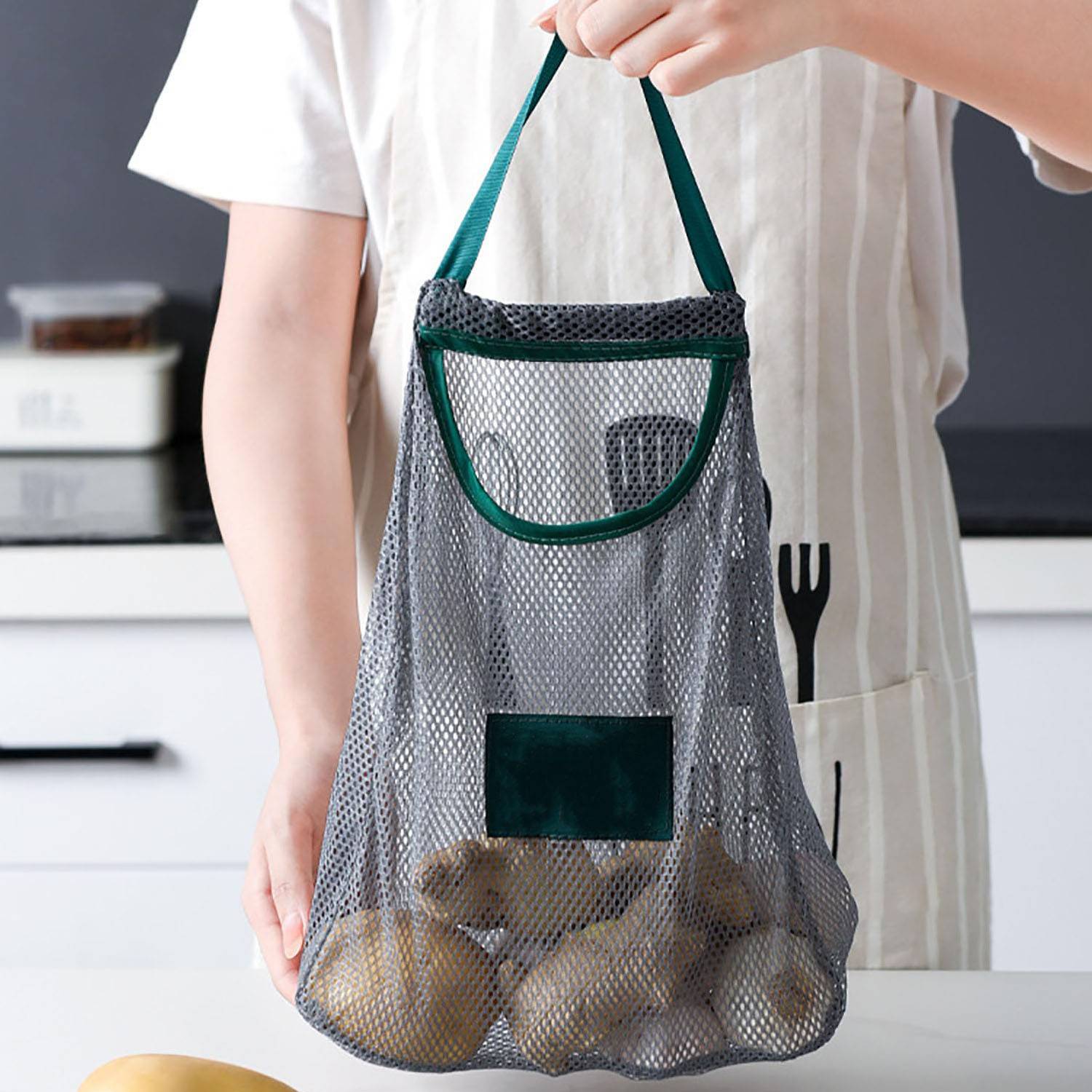 Large Capacity Reusable Hanging Mesh Produce Storage Bag 2