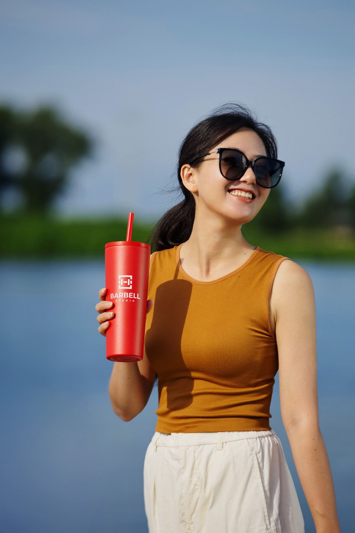 Bradford 24 oz Vacuum Insulated Stainless Steel Tumbler with Straw 58