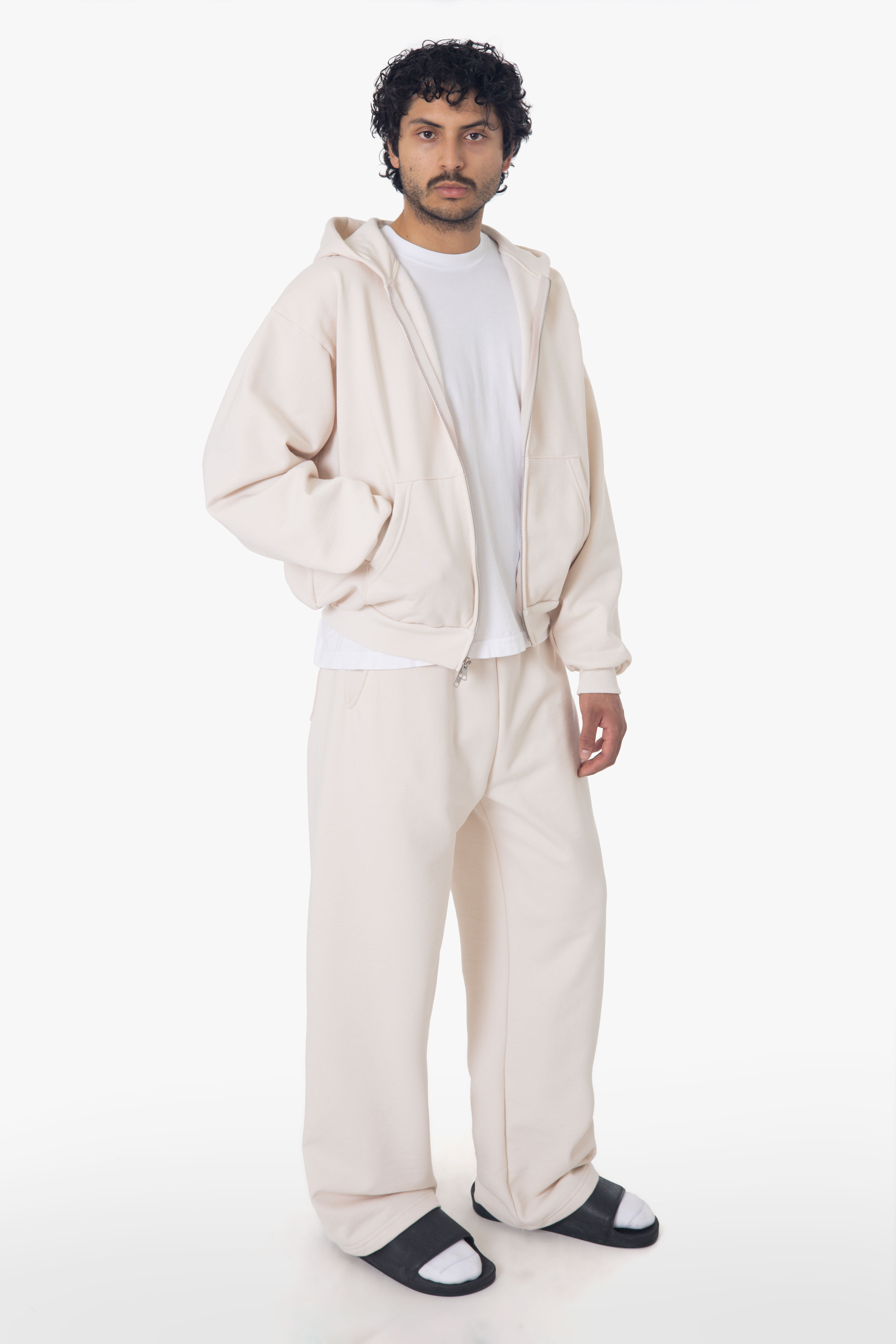 Mid-Weight Open Bottom Sweats 4