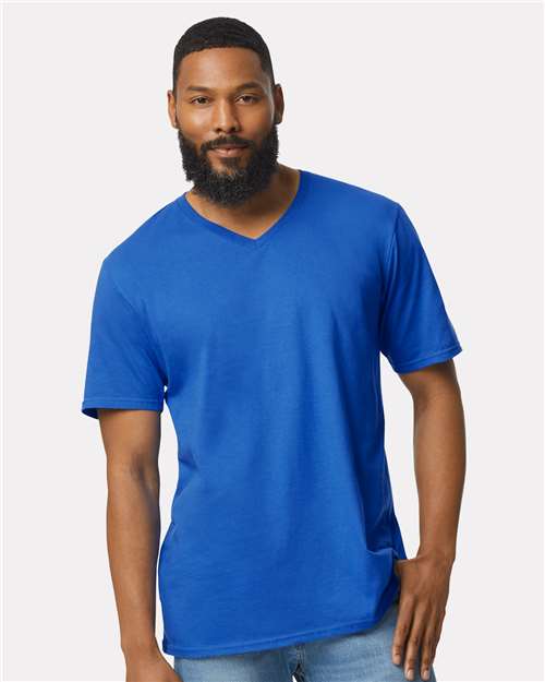 Unisex Softstyle® V-Neck T-Shirt - 64V00 40