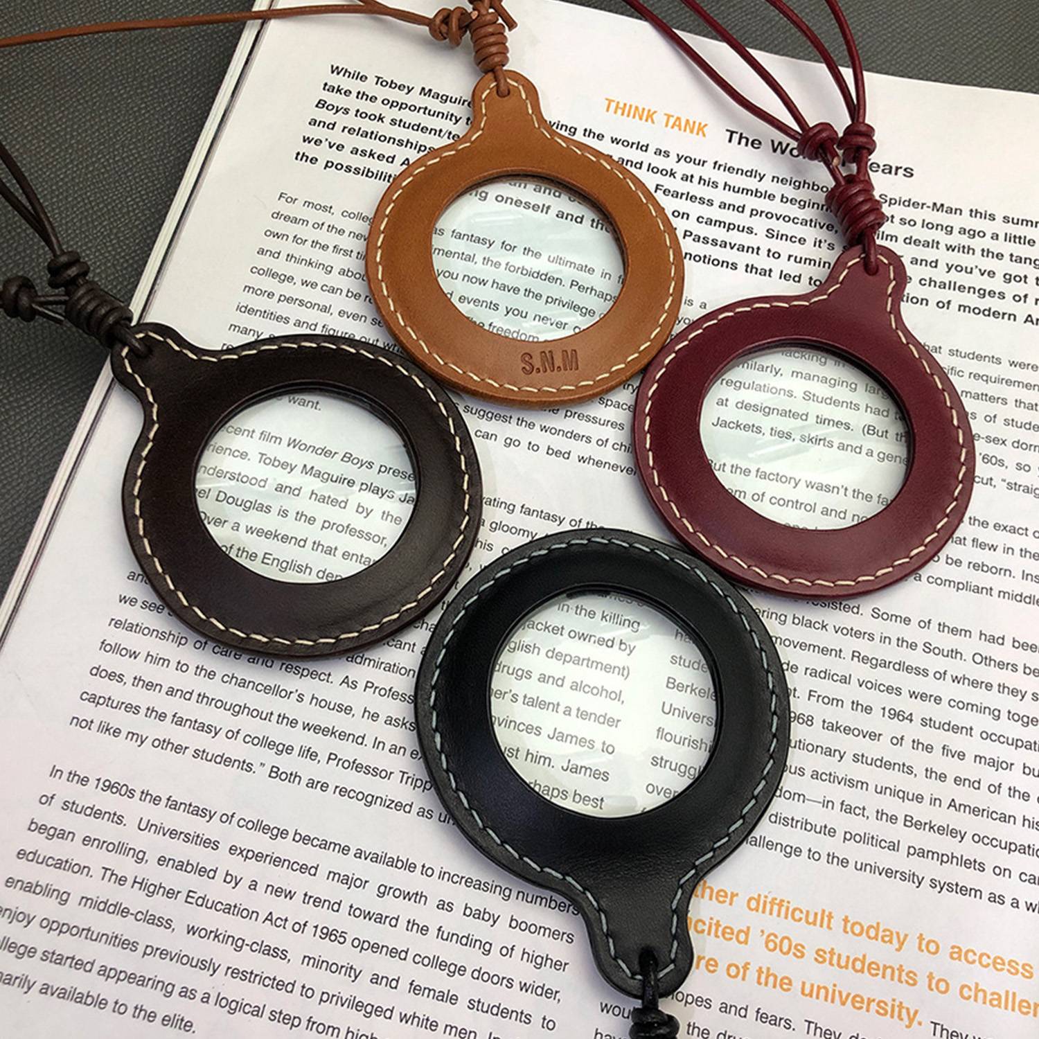 PU Leather Adjustable Neck Hanging Magnifier 10