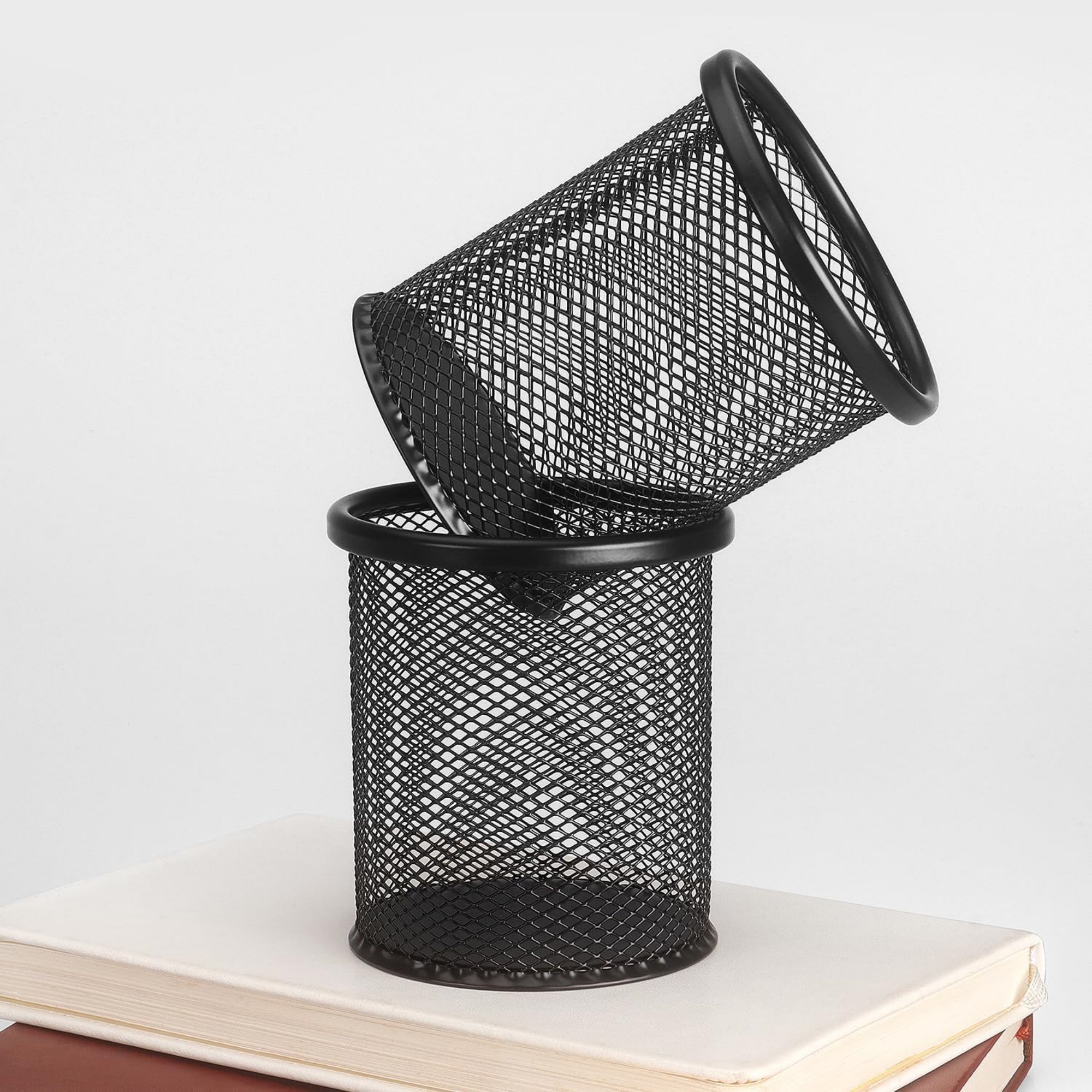 Wire Mesh Pen Holder 2
