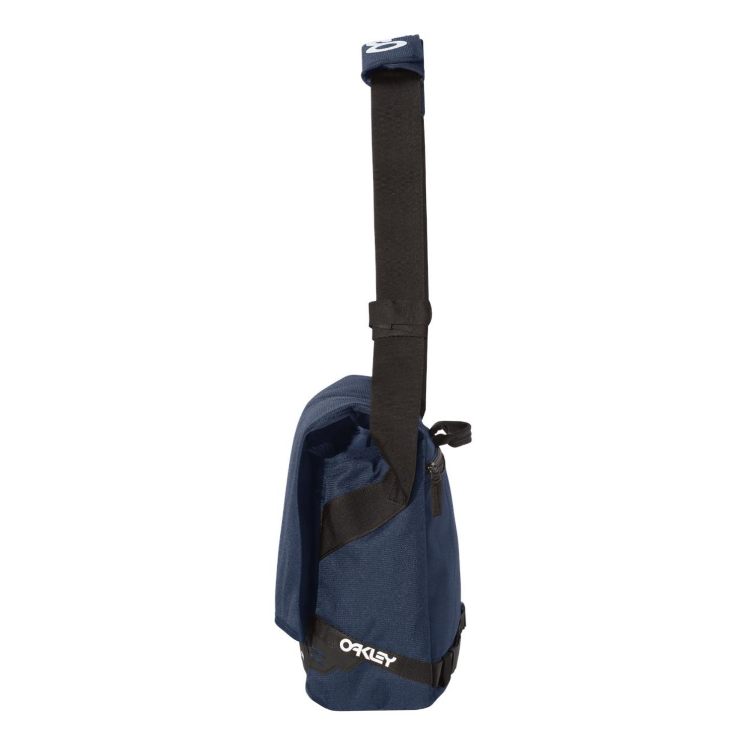 Oakley - 15L Street Messenger Bag 2