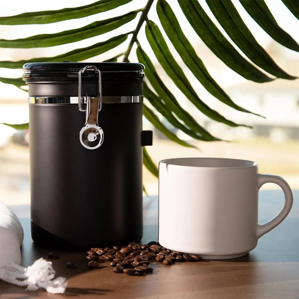 Stainless SteeCoffee Canister with Date Tracker and Scoop 3