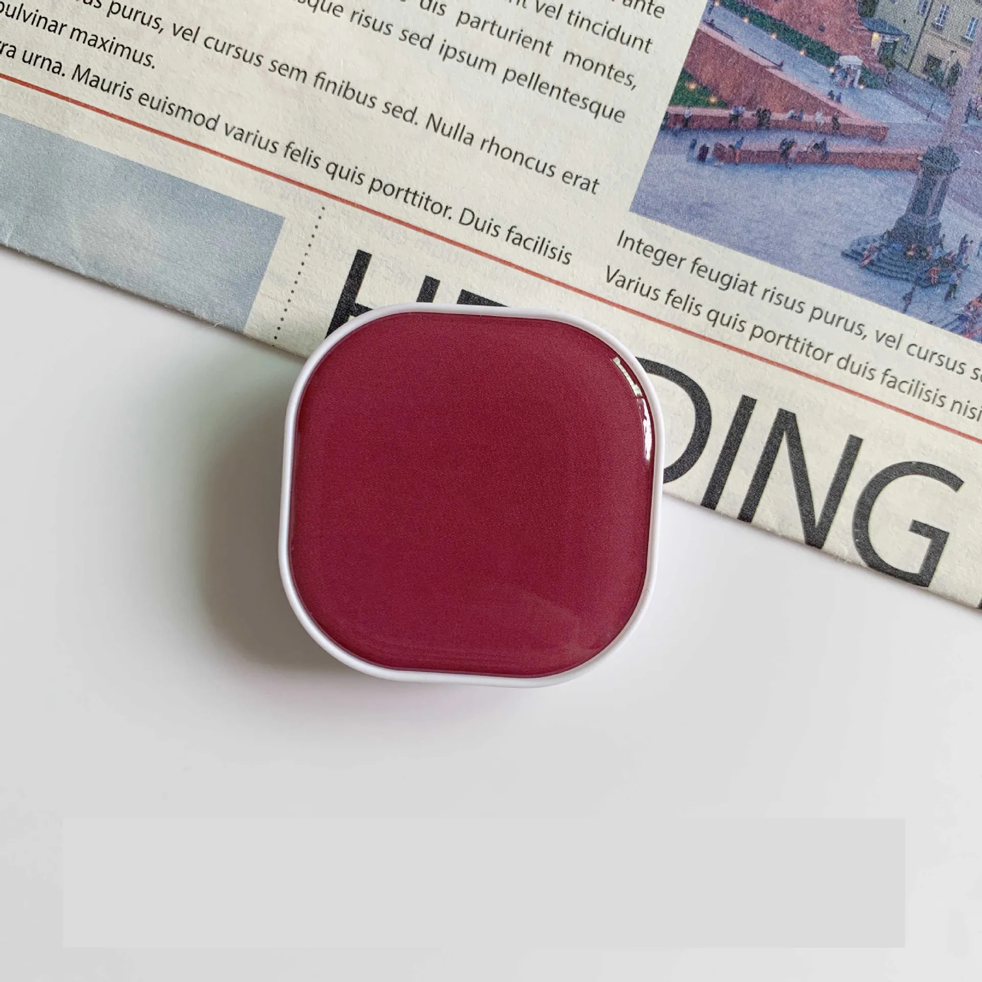 Fold Shrink Grip Phone Socket Holder 5