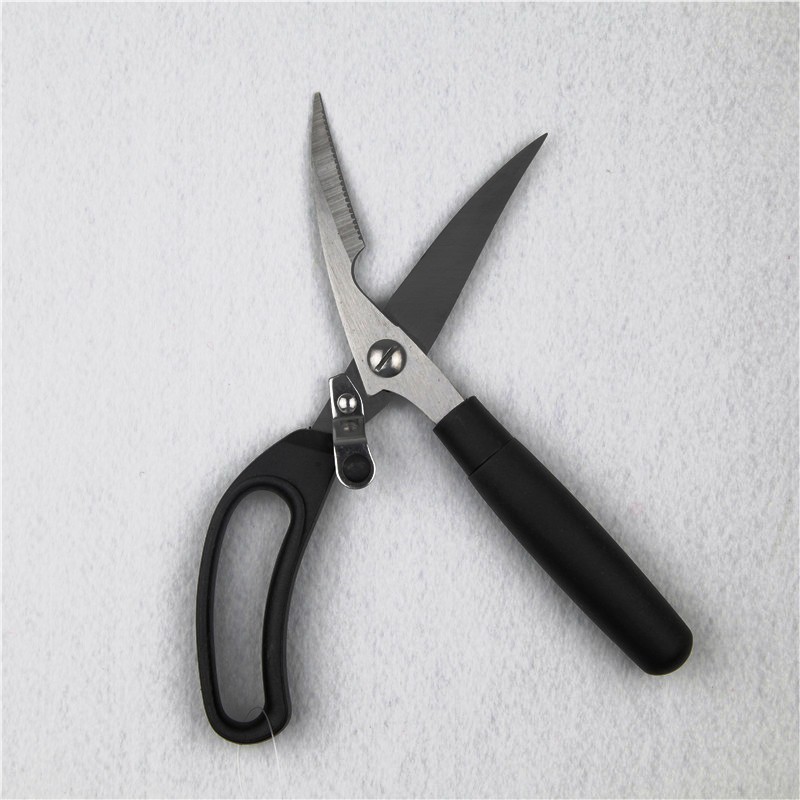 Versatile Home Kitchen Chicken and Fish Bone Cutting Scissor 3
