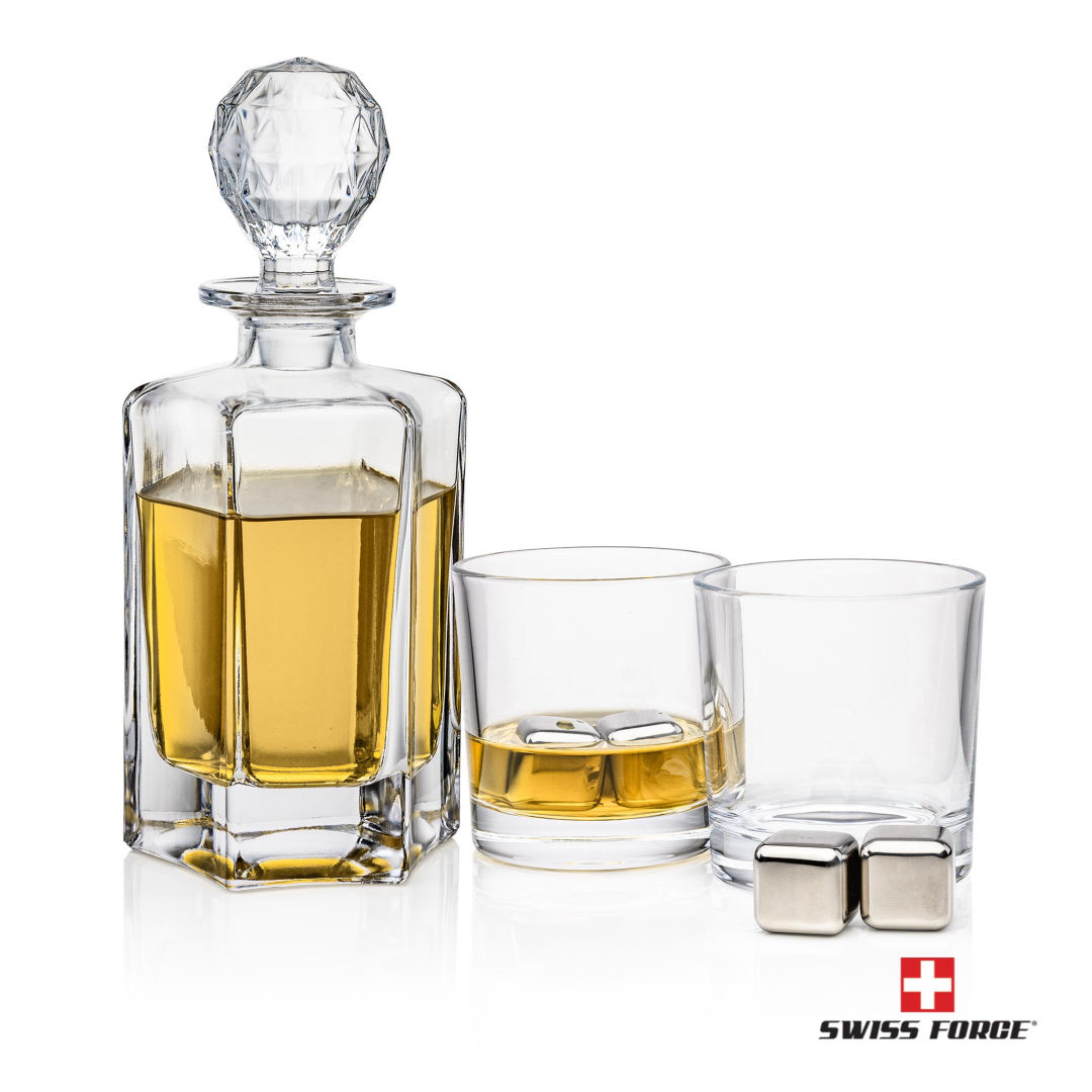 Govenor Decanter Set & Ice Cubes 3