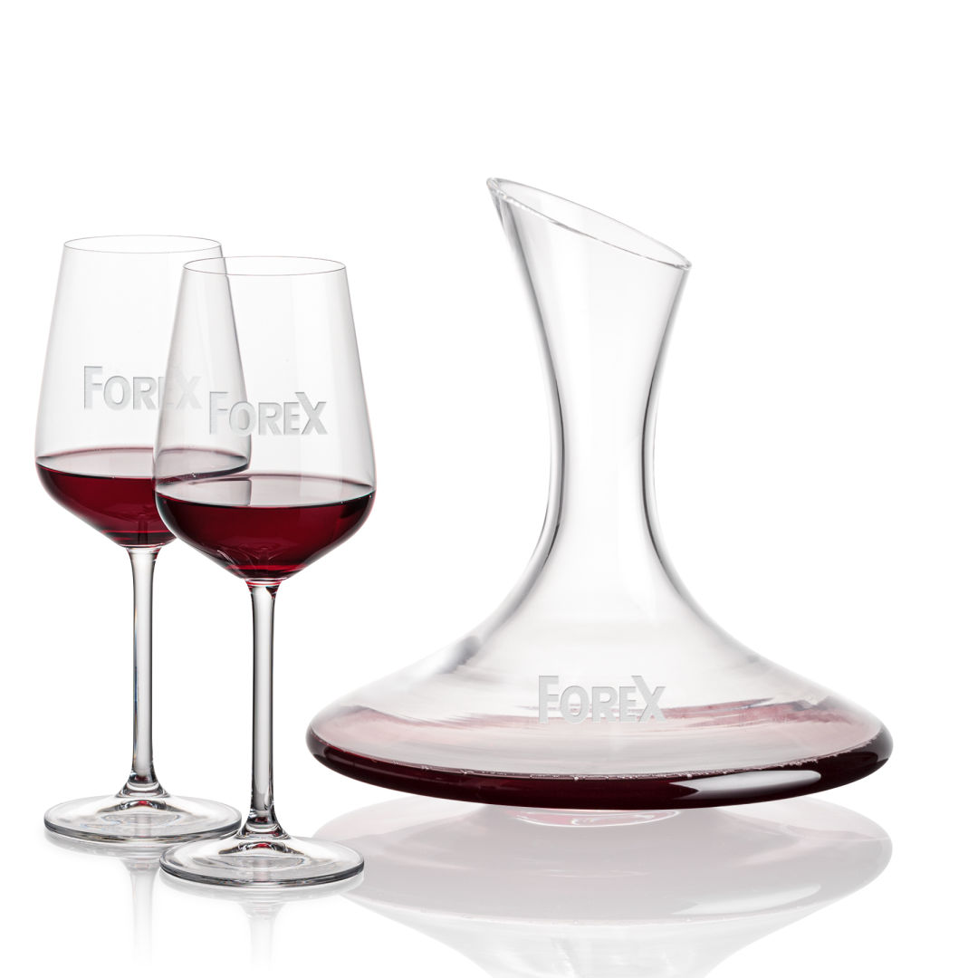 Madagascar Carafe & Elderwood Wine 1
