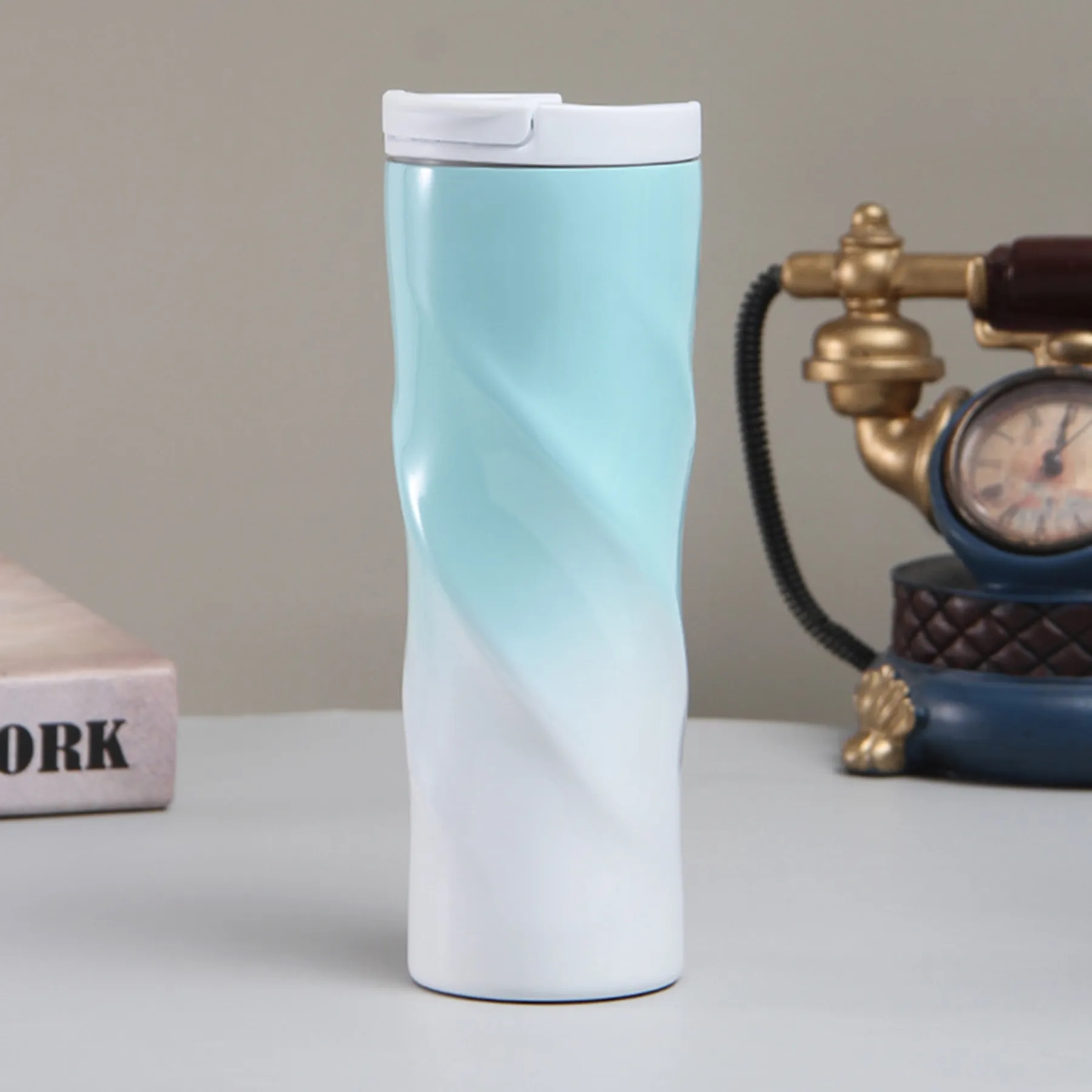 17 Oz. Spiral Gradient Color Stainless Steel Vacuum Cup 4