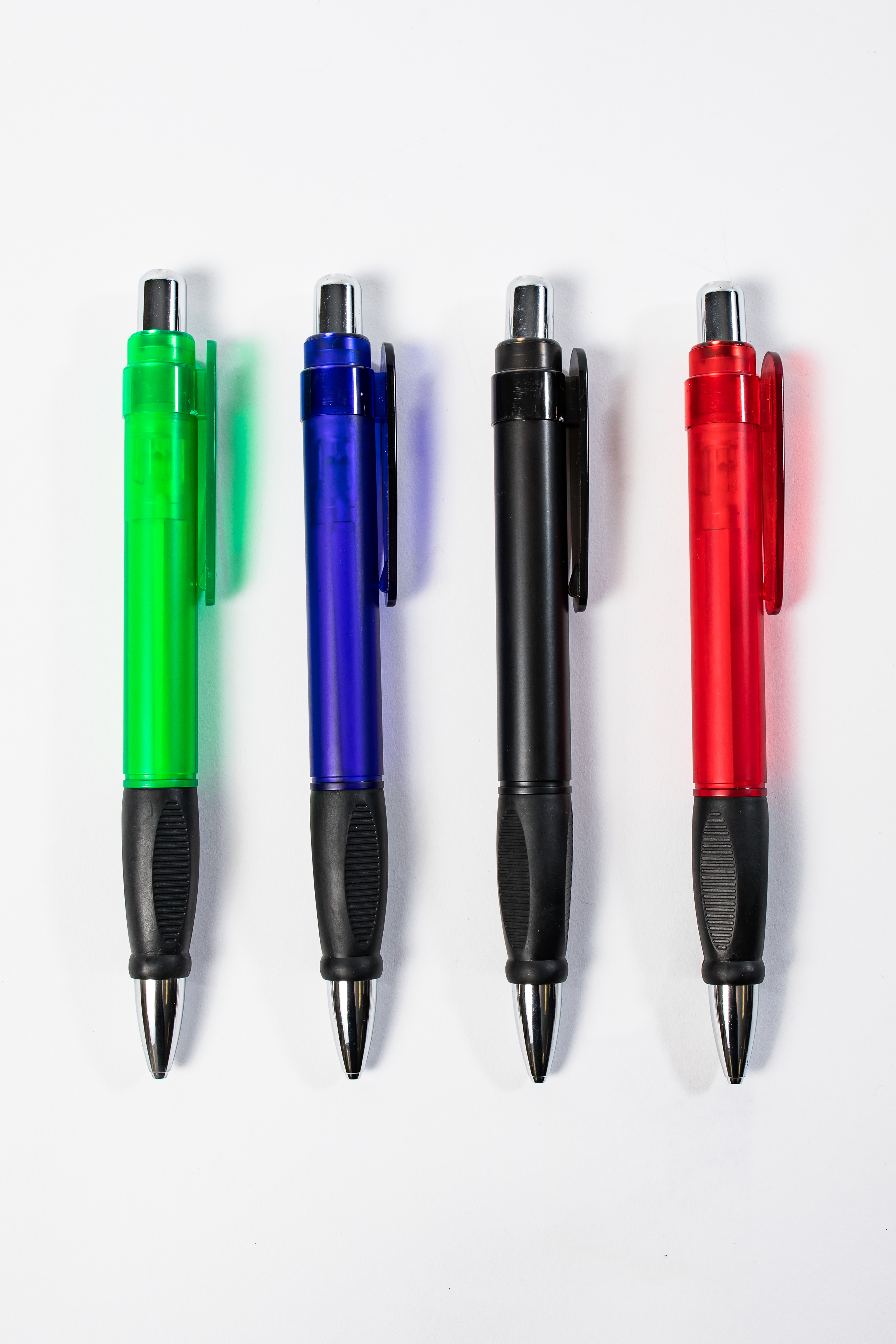 Giant Pen with Black Grippers