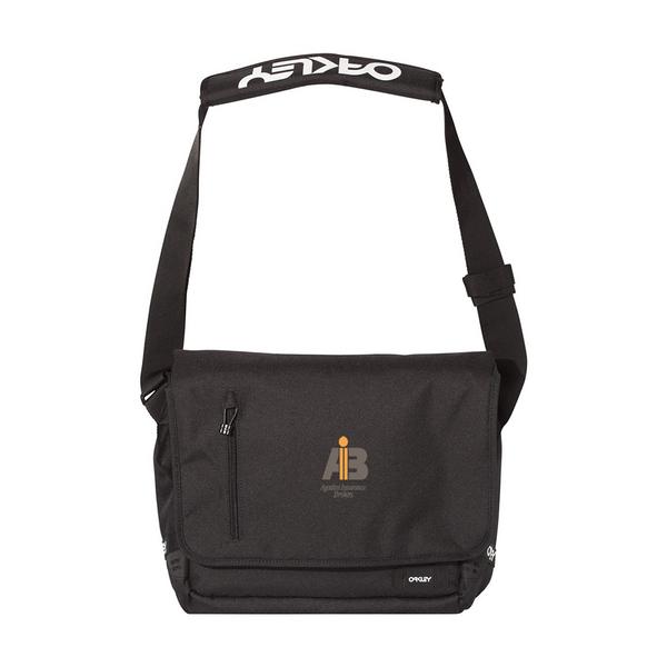 Oakley 15L Street Messenger Bag 2