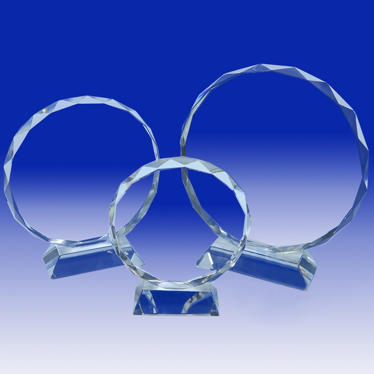 Crystal Circle Plaque Award - Large. 1