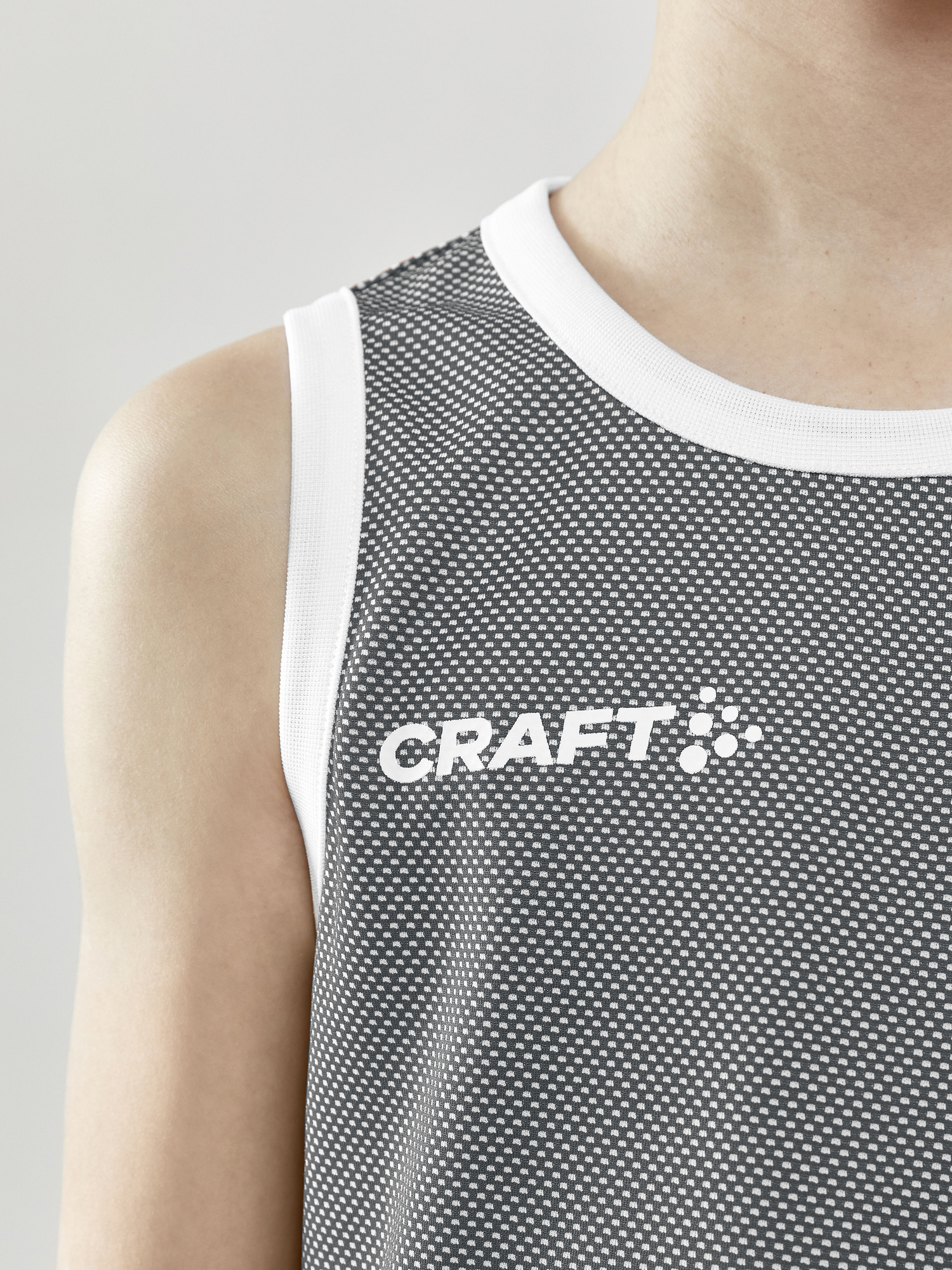 PROGRESS REVERSIBLE BASKET SINGLET JR 17