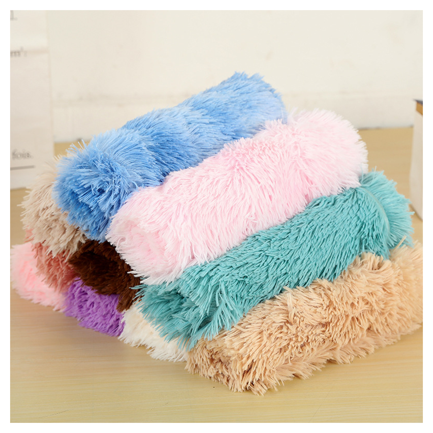 Macevia Fluffy Fleece Pet Blanket 2