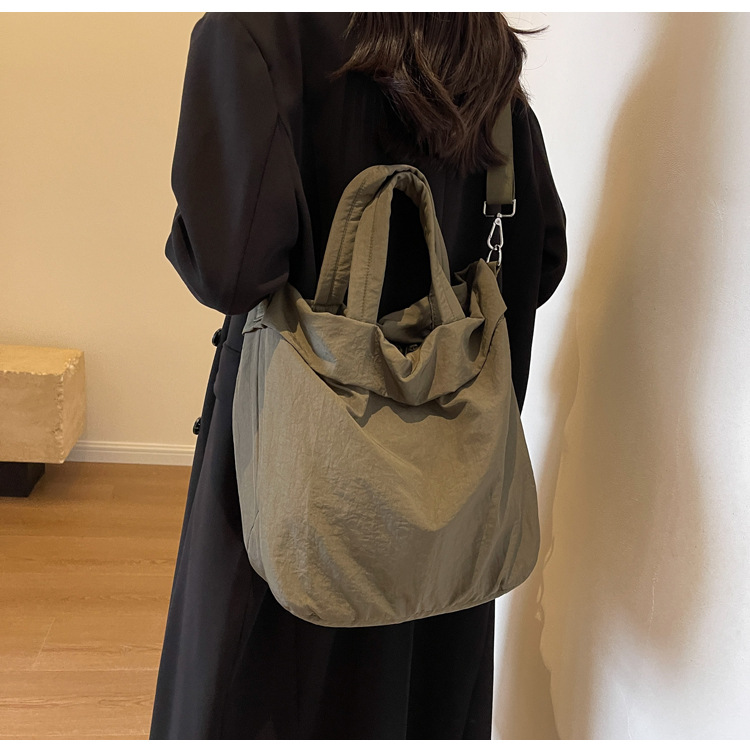 Lightweight nylon women's tote bag, custom tote bag with logo imprint 2