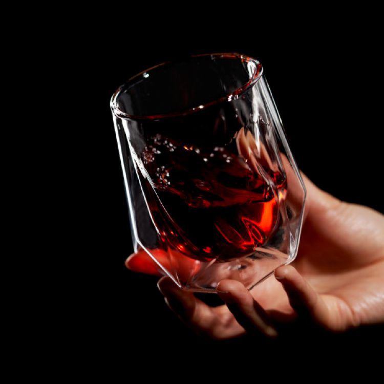 Viski® Alchemi Aerating Wine Tasting Glass 9