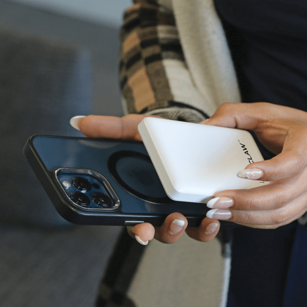 Lion Energy CLAW 10000 mAh Magsafe PD20W Fast Charge Powerbank 29