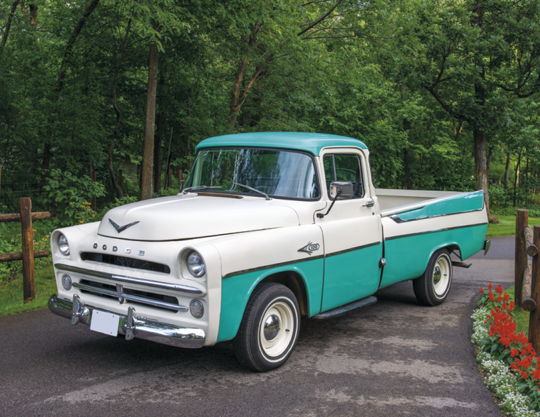 Good Value™ Treasured Trucks - Spiral Calendar 44