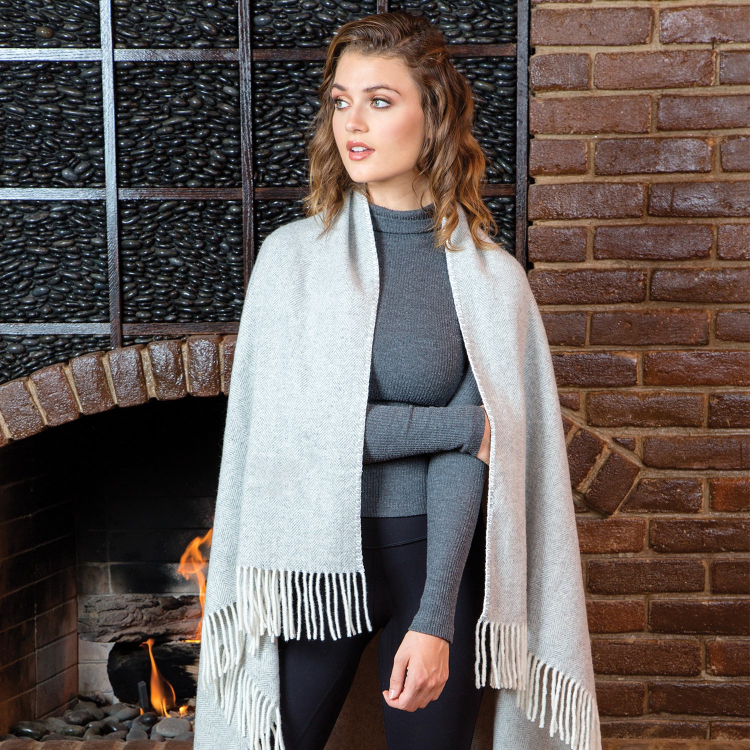 Herringbone Merino Wool Blanket w/ Frosted PEVA Bag 4