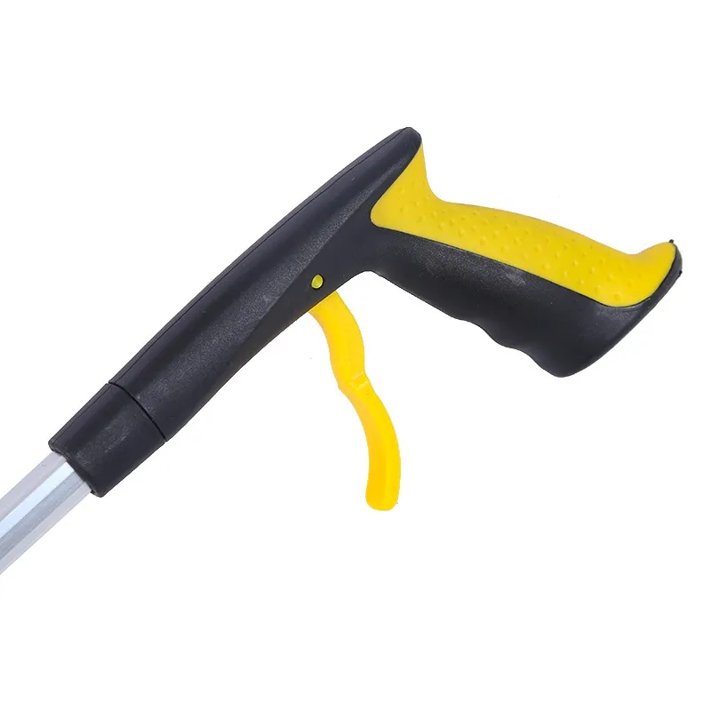 Foldable Grabber Tool 4