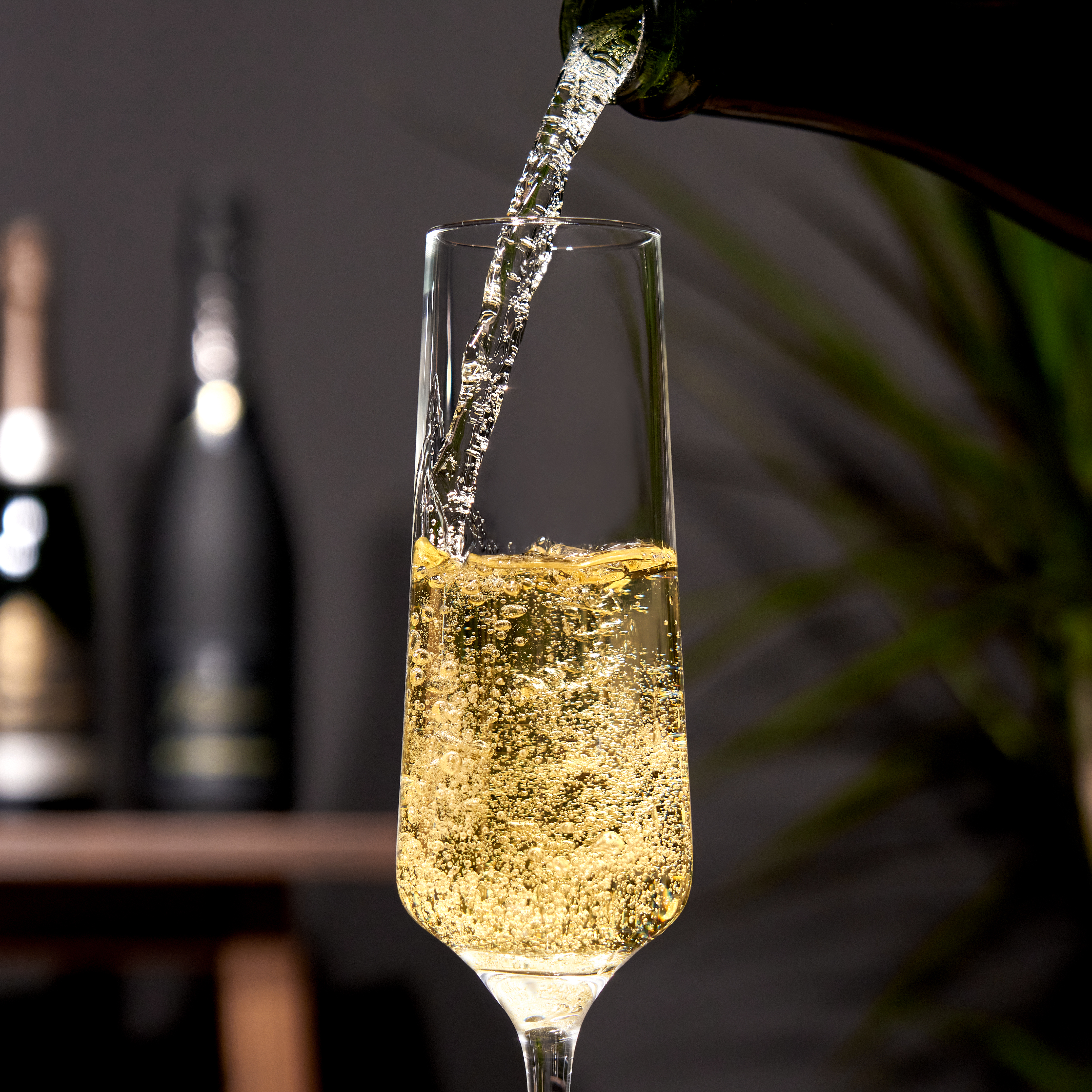 Viski® Reserve Inez Crystal Flute Glass, set of 4 5