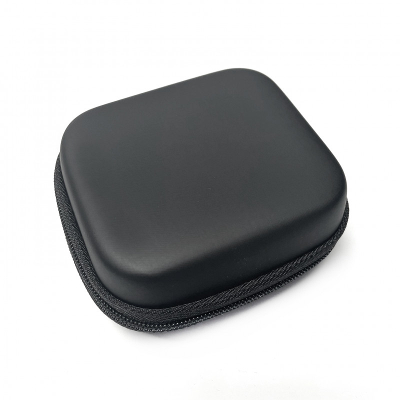 Chi-Charge Snap and Wall Charger in Zipper Case 3