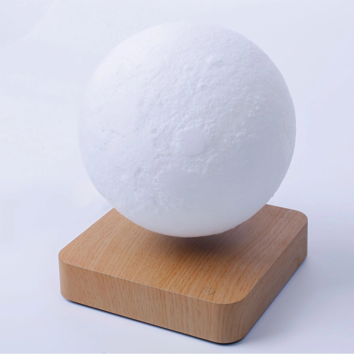 Magnetic Levitating Moon Lamp 3