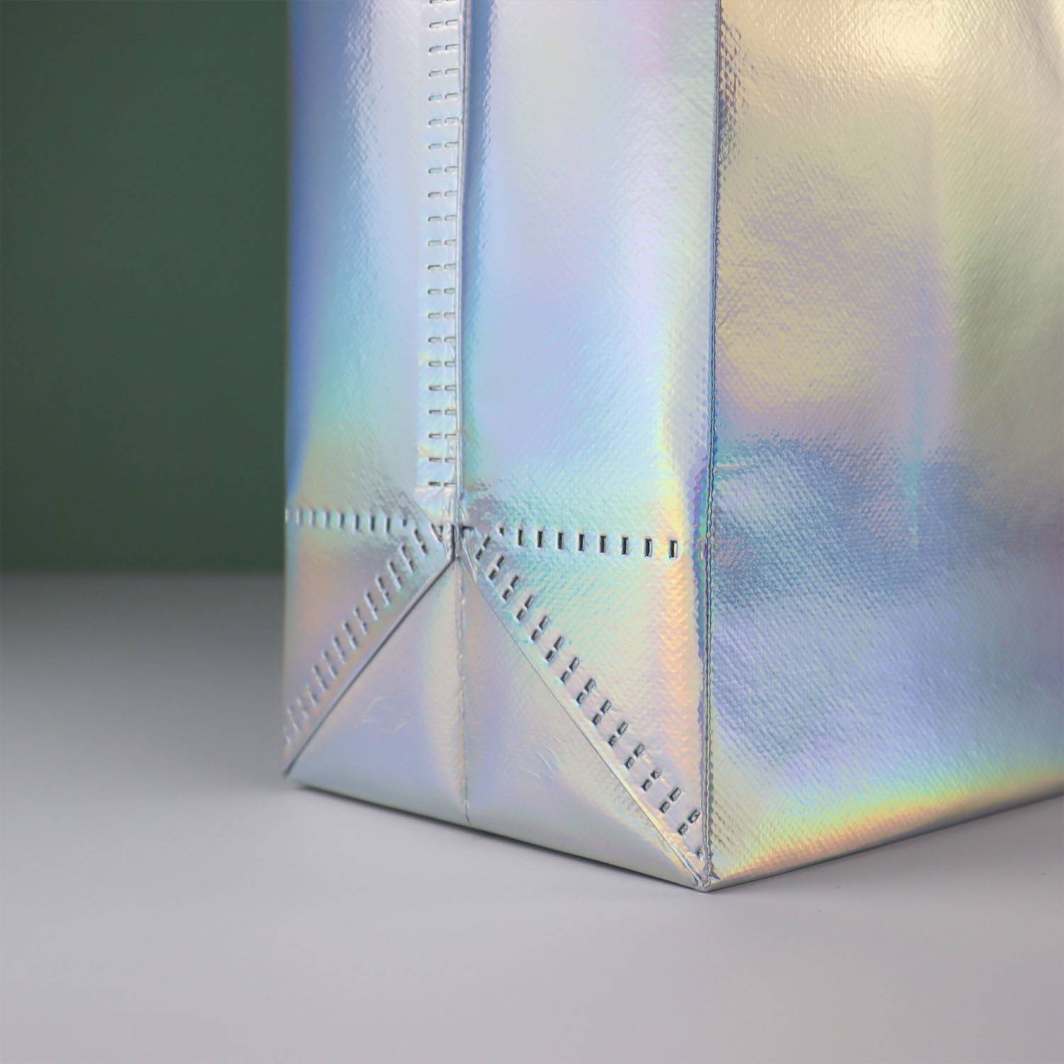 Reusable Waterproof Iridescent Non Woven Tote Bag 6