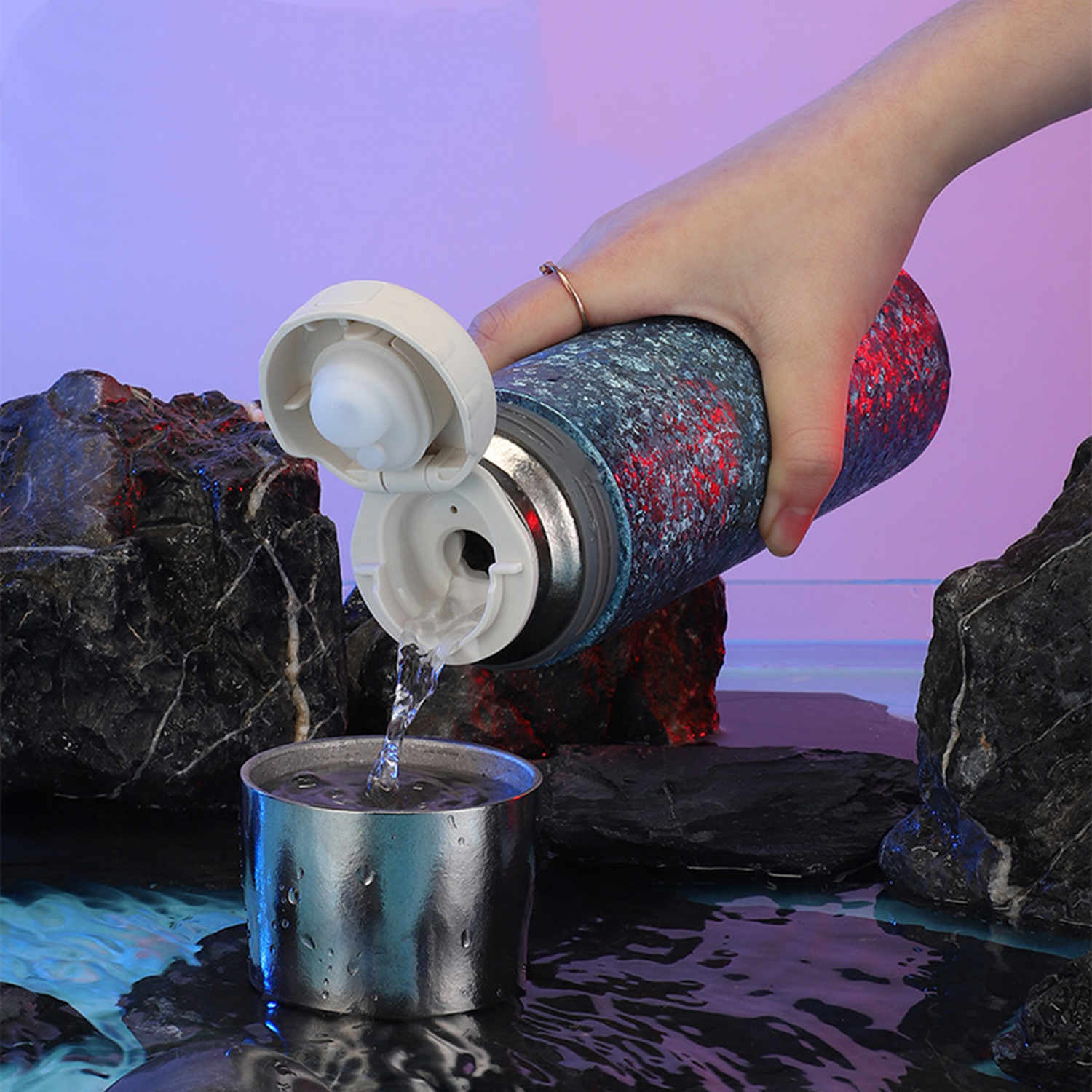 17Oz Portable Titanium Vacuum Thermos Bottle 2