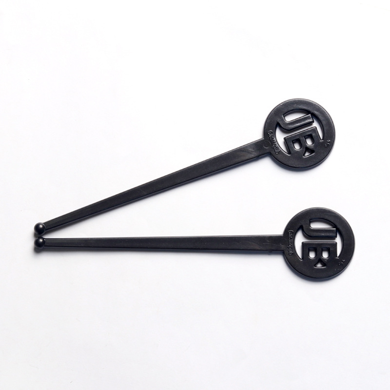 Round Swizzle Stick 3