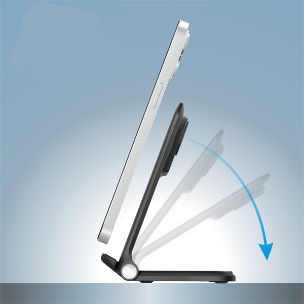 Foldable Fast Charger for Mobile and Watchers 4