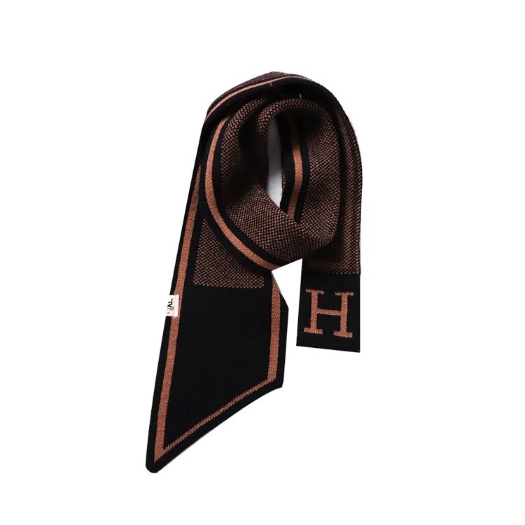 Houndstooth Scarf 2
