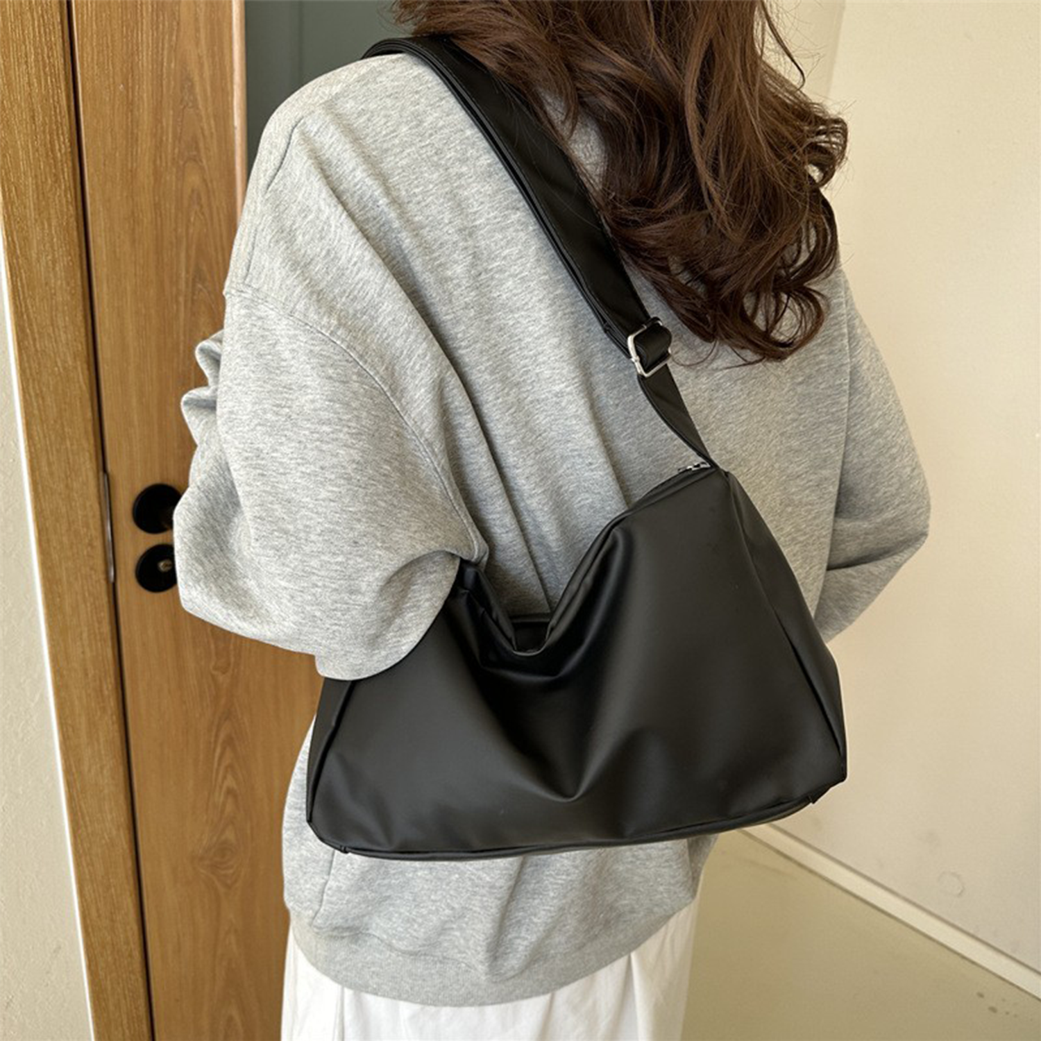 PU leather Solid Color Crossbody Bag 8