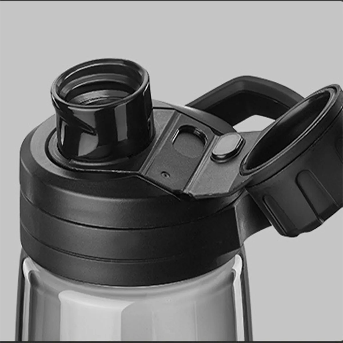 Lightweight Large Capacity Durable Leak Proof Sports Bottle 5
