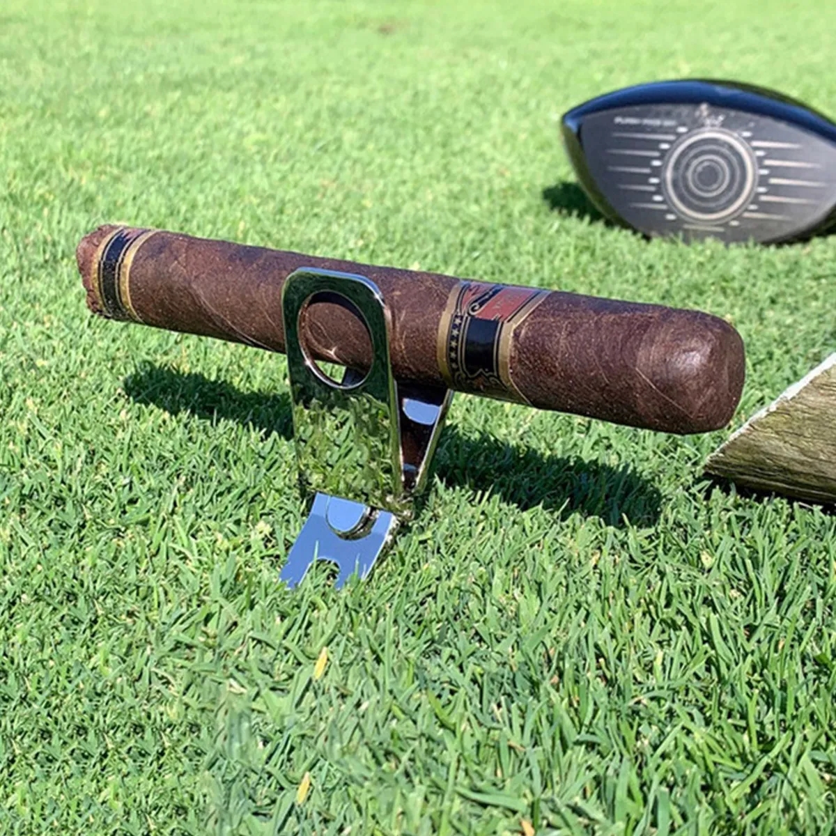 Magnetic Cigar Holder Divot Tool Golf Accessory 3