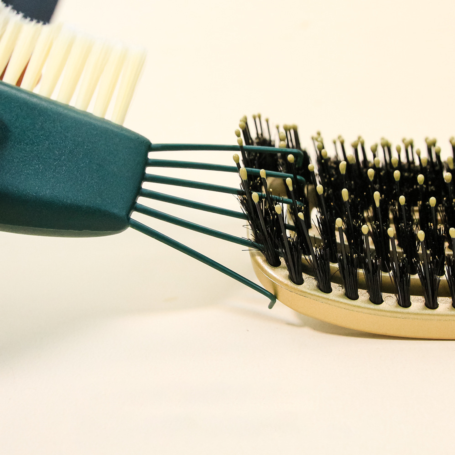 Plastic Hair Brush Cleaning Tool 8