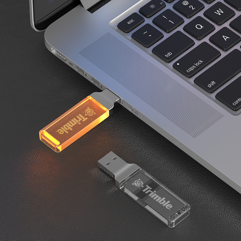 Archer Heights Light-Up USB Flash Drive