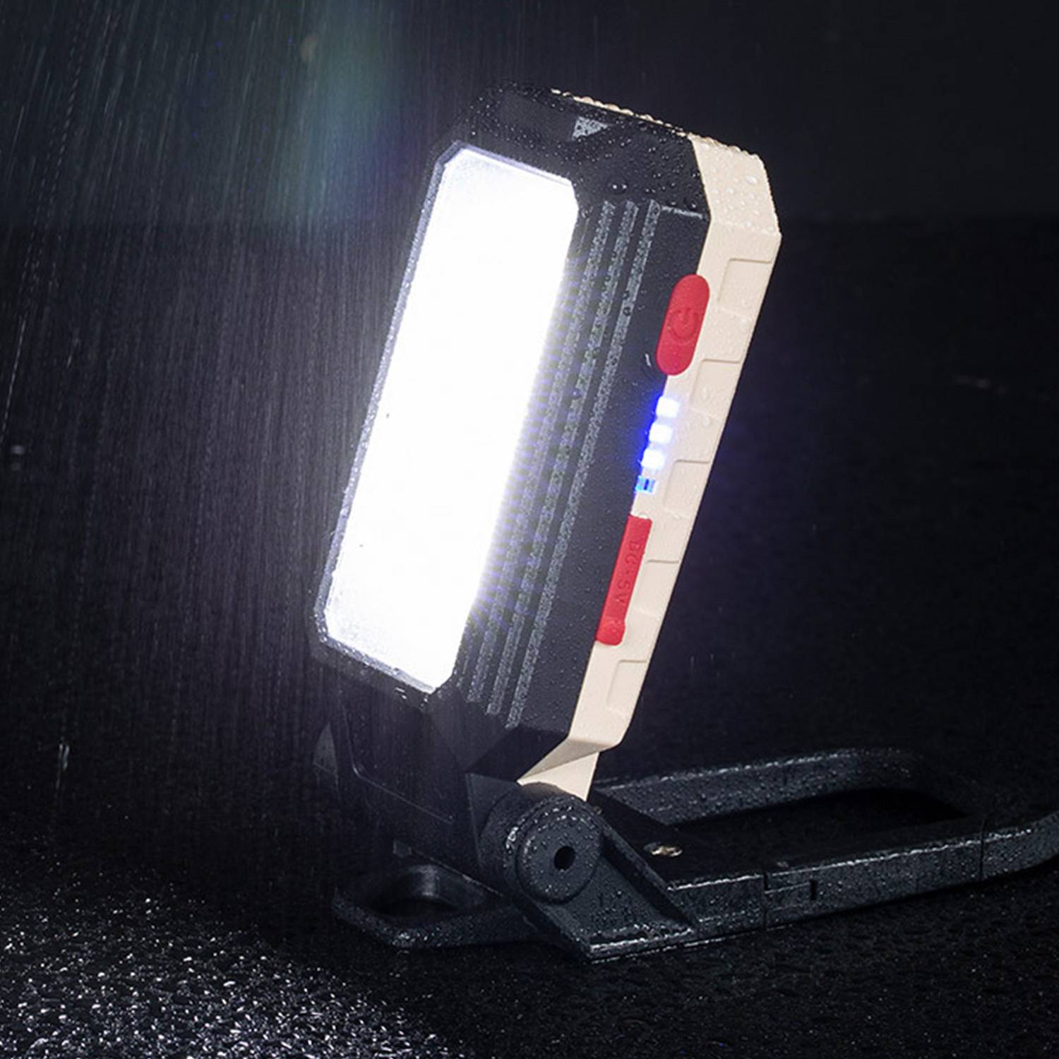 USB-C COB Work Light – Rechargeable & Magnetic Base 12