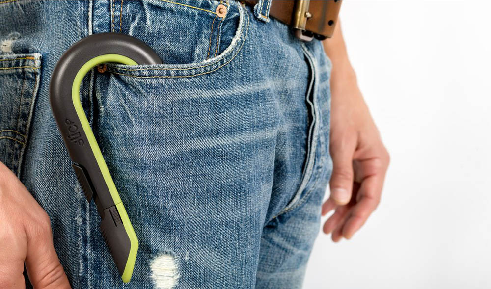 Curved Handle Box Utility Cutter 1