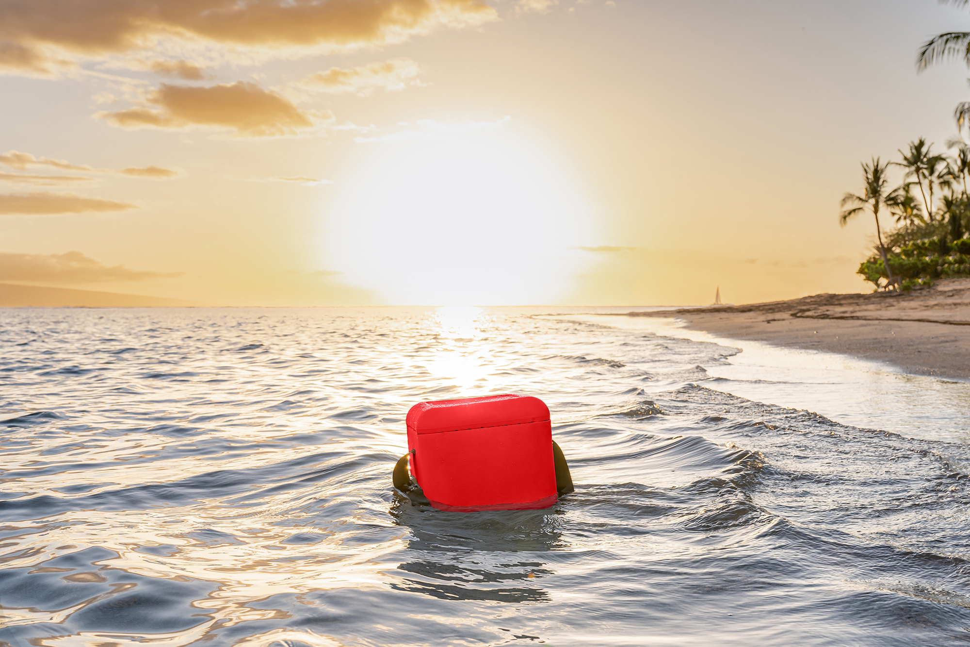 FOAM™ 30-Can EVA Cooler 7