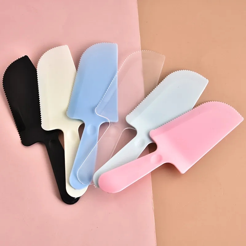 Disposable Bakery Cake Cutter 11